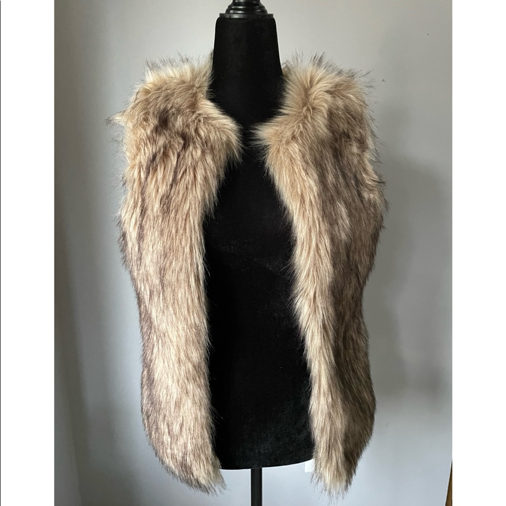 Gap Kids Faux Fur Vest (XXL kids)